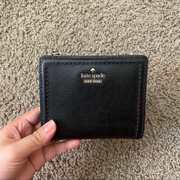 Kate Spade Wallet - Picture 2 of 6